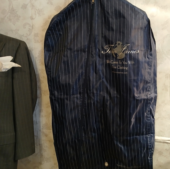 Vintage Tom James Ventura charcoal gray pinstripe double breasted 2 piece suit - Picture 11 of 14